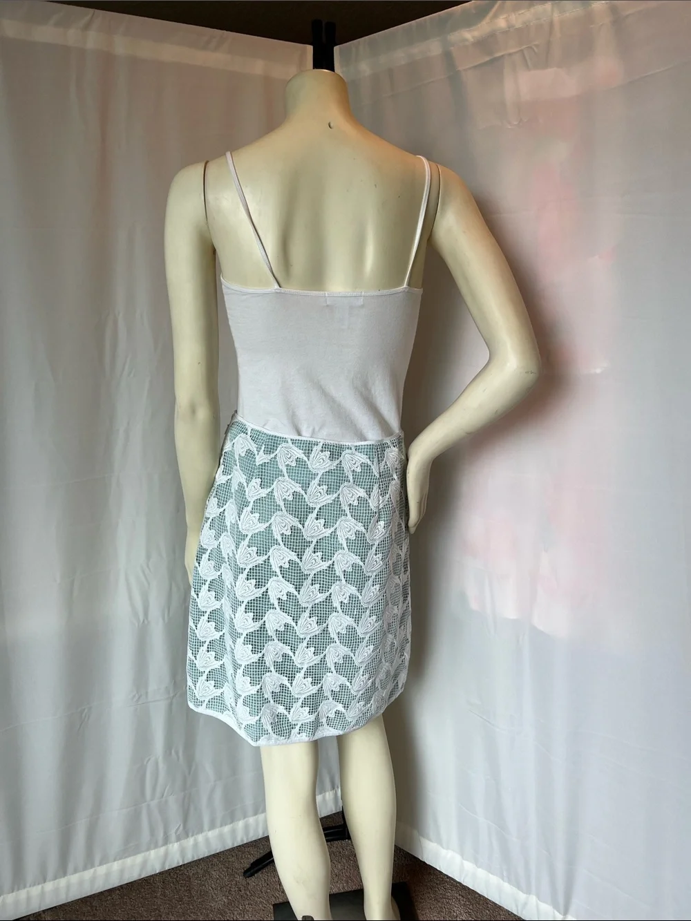Tory Burch White Lace Overlay Pencil Skirt with Mint Underlay